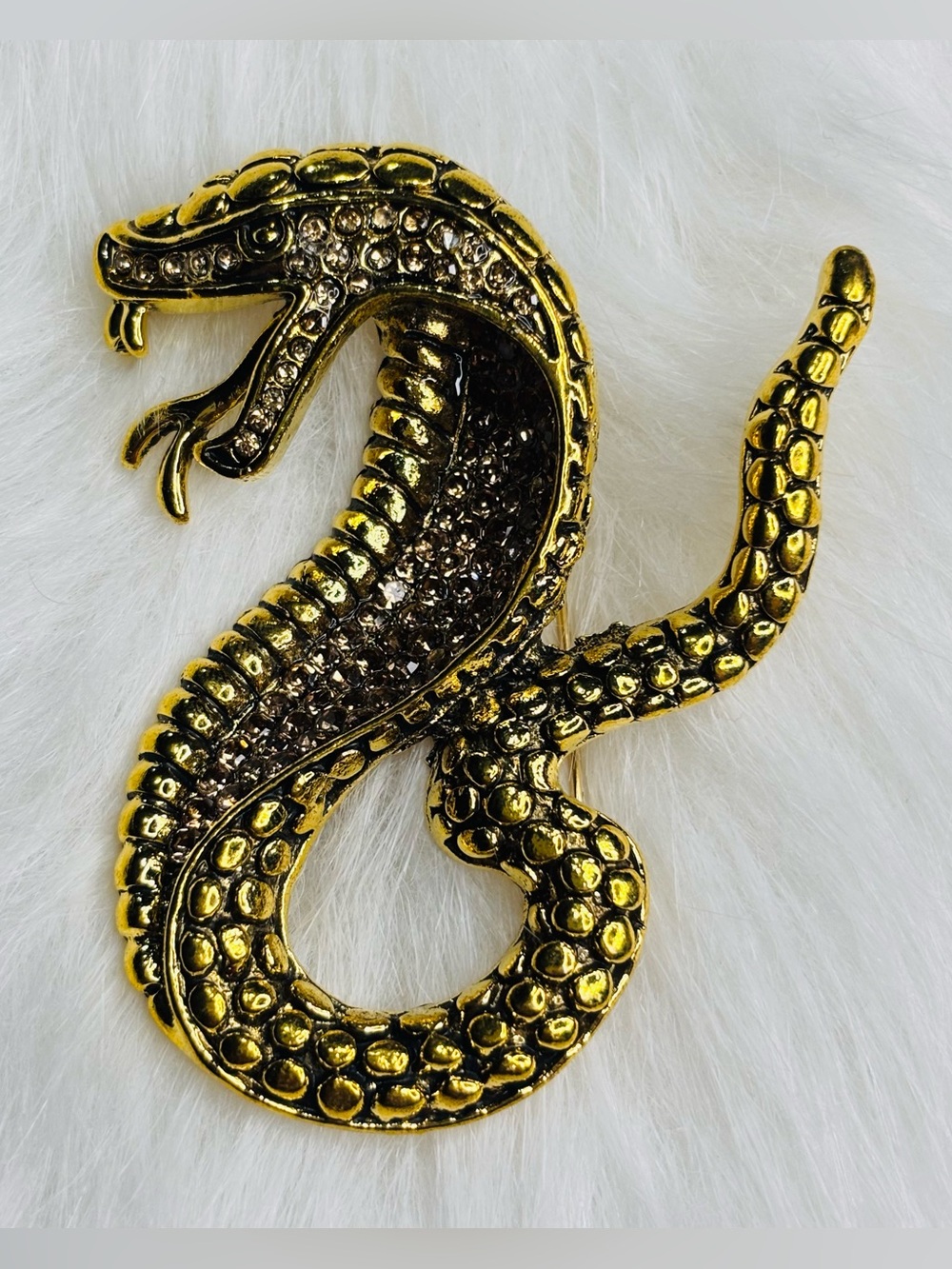 Large Gold Tone Alligator Crocodile Brooch Rhinestone Reptile Statement Pin